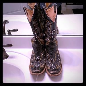 Women’s Corral Boots (Square toe)